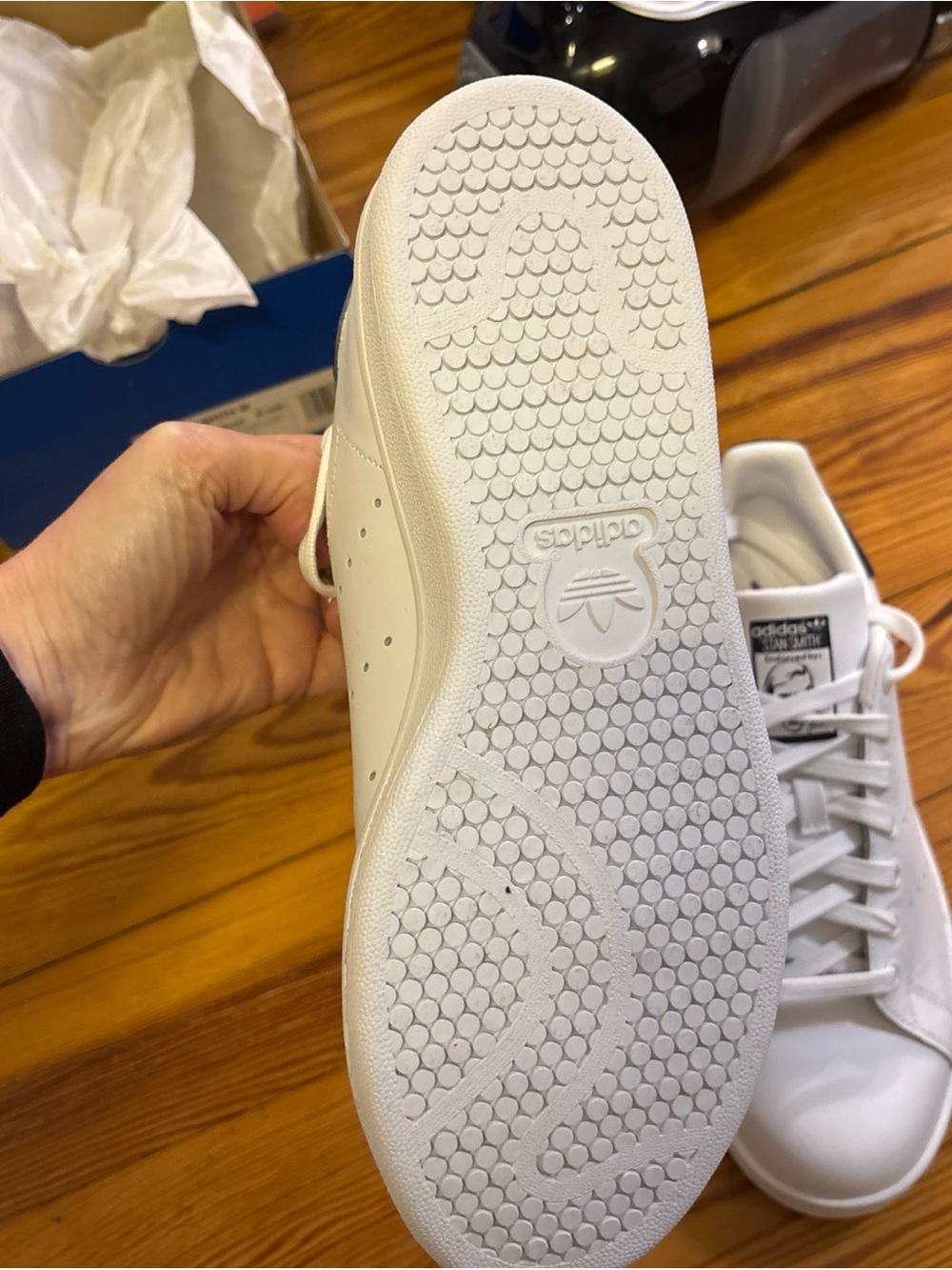 adidas Stan Smith White Sneakers with Black Heel Patch - Picture 4 of 5